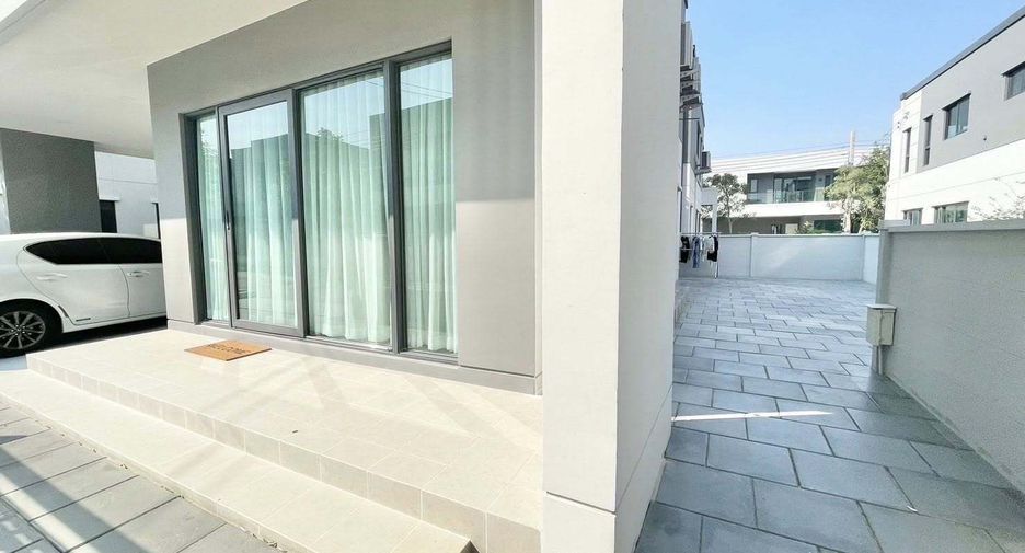 Haus zur Miete mit 4 Zimmer in Bang Phli, Samut Prakan