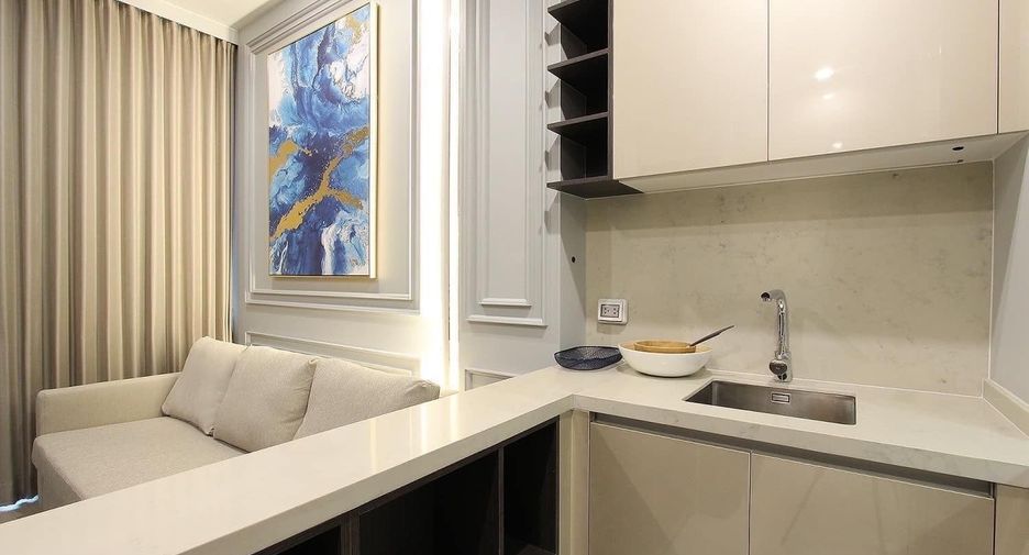 For rent 1 bed condo in Khlong Toei, Bangkok