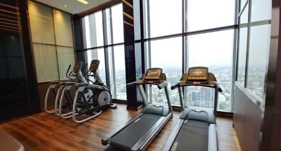 For rent 2 ベッドルーム condo in Watthana, Bangkok