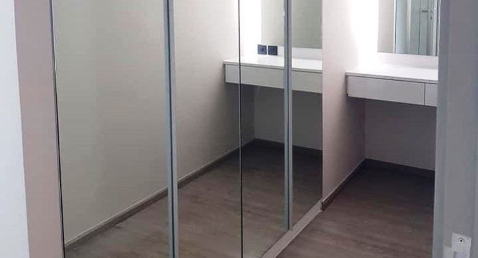 For rent 2 ベッドルーム condo in Watthana, Bangkok