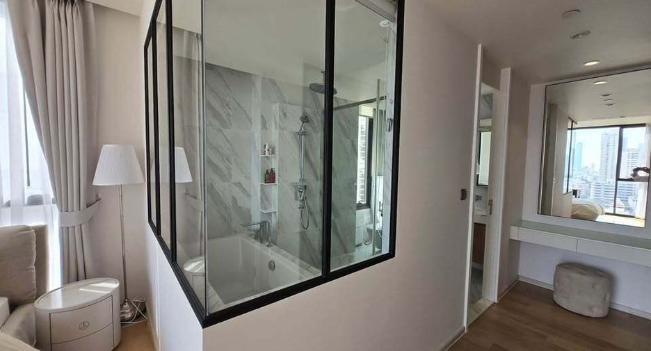 Wohnung zur Miete mit 2 Zimmer in Khlong Toei, Bangkok