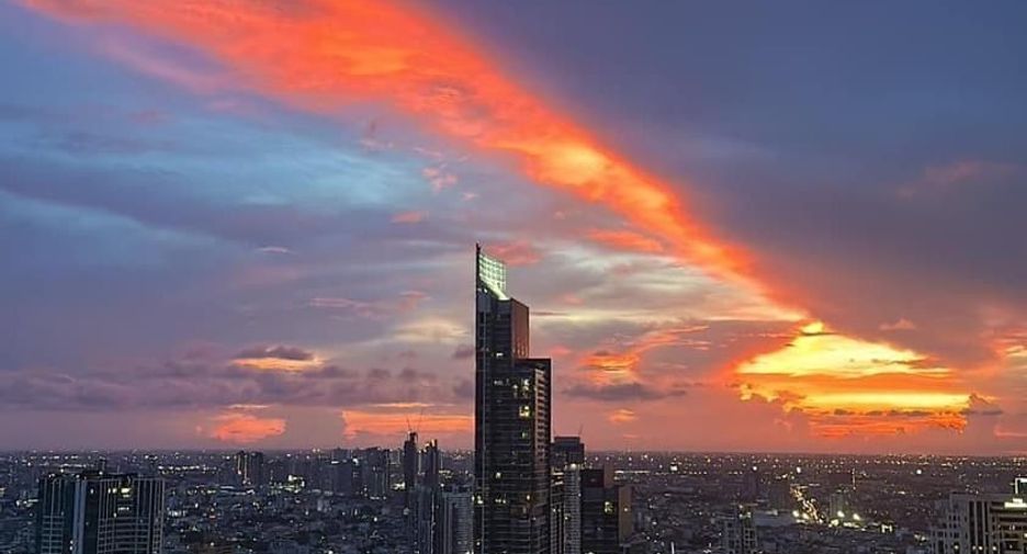 For rent 1 bed condo in Bang Rak, Bangkok