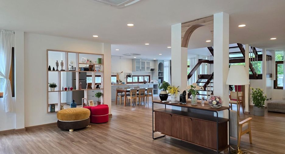 For rent 2 bedrooms townhouse in Lat Phrao, Bangkok