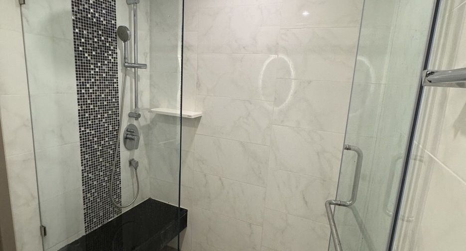 Condo en venta y en alquiler de 1 habitaciones en Watthana, Bangkok