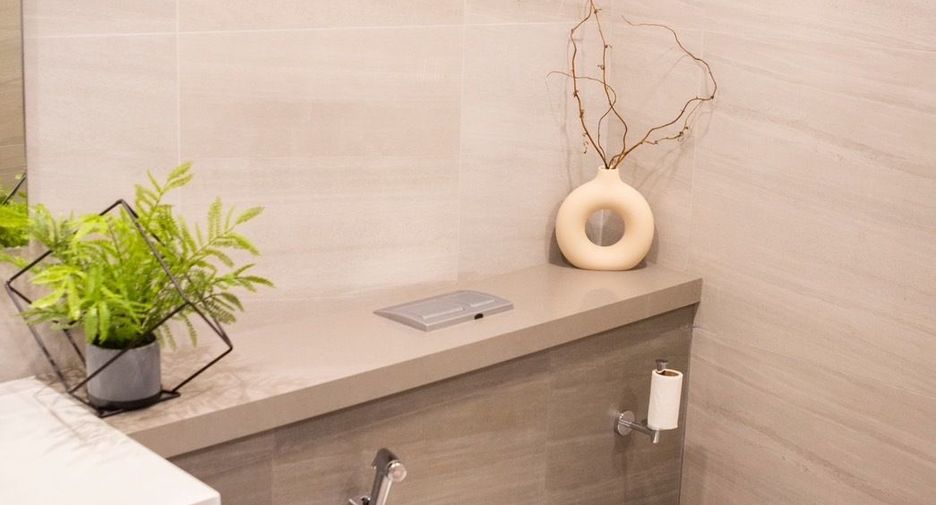 For rent 2 bedrooms condo in Bang Phli, Samut Prakan