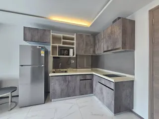 For rent 2 bedrooms condo in Phra Khanong, Bangkok