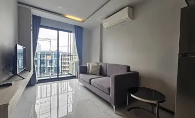For rent 2 bedrooms condo in Phra Khanong, Bangkok