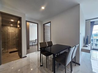 For rent 2 bedrooms condo in Phra Khanong, Bangkok