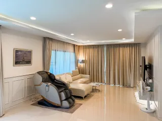 À vendre 5 chambres maison à Thawi Watthana, Bangkok