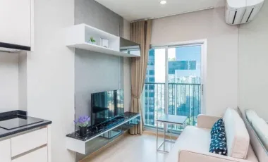 For sale 1 bed condo in Huai Khwang, Bangkok