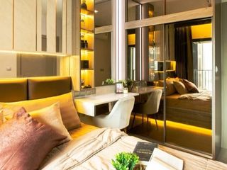 For rent 2 bedrooms condo in Huai Khwang, Bangkok