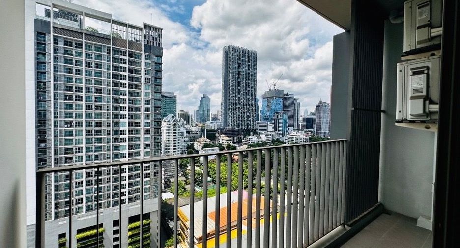 For sale 1 bed condo in Sathon, Bangkok