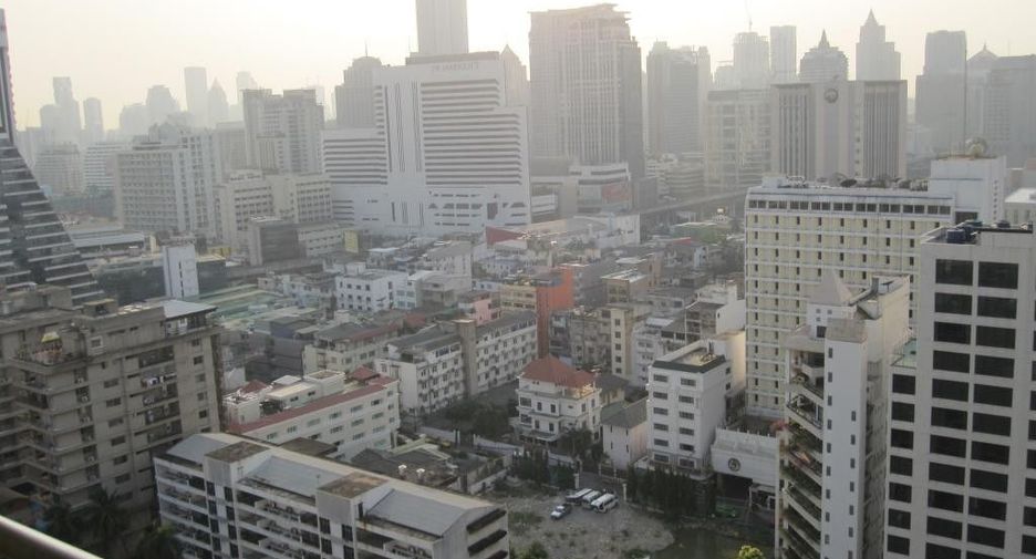 Condo en venta y en alquiler de 2 habitaciones en Watthana, Bangkok