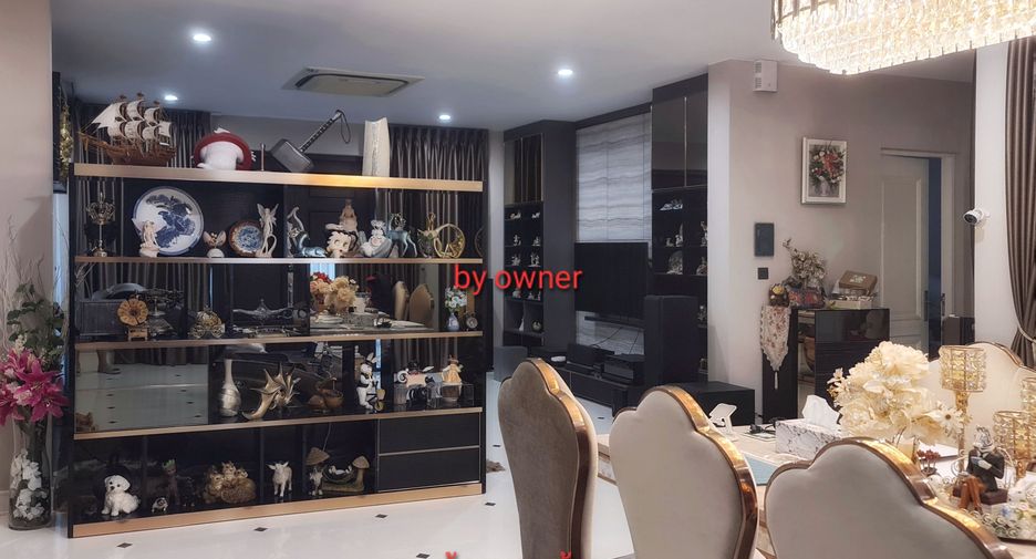 For sale 4 bedrooms house in Bang Phli, Samut Prakan