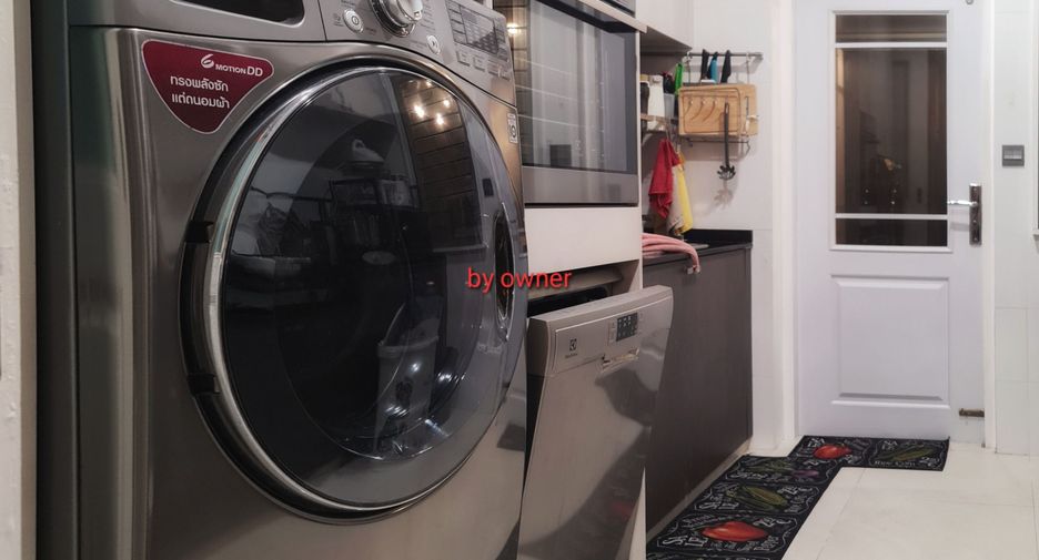 For sale 4 bedrooms house in Bang Phli, Samut Prakan