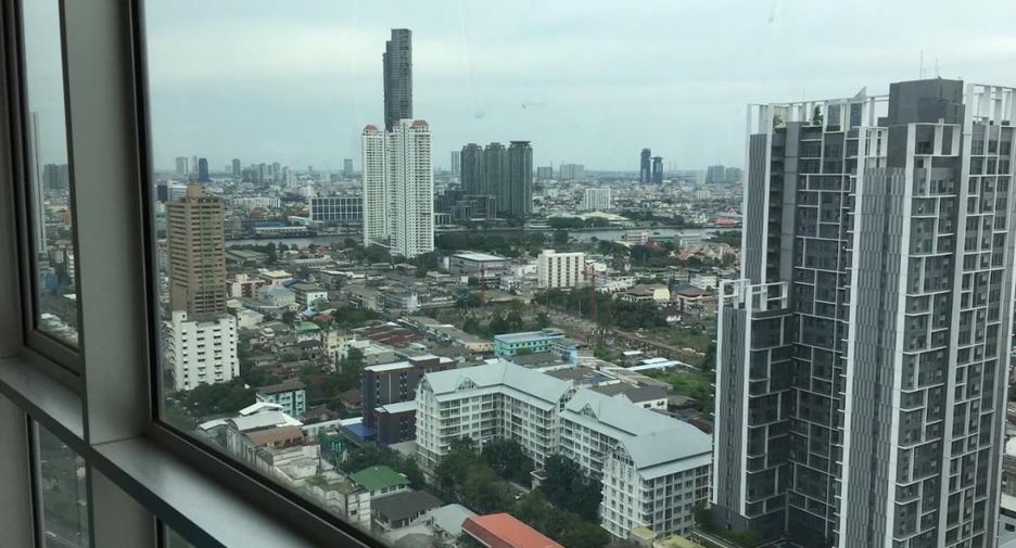 For rent 1 bed condo in Khlong San, Bangkok