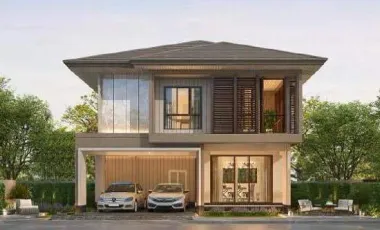 For rent 4 bedrooms house in Bang Kapi, Bangkok