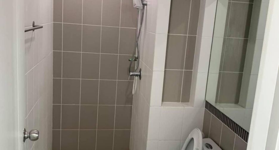 For rent 2 bedrooms condo in Bang Sue, Bangkok