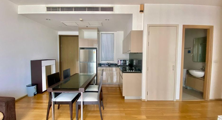 Wohnung zur Miete mit 2 Zimmer in Khlong Toei, Bangkok