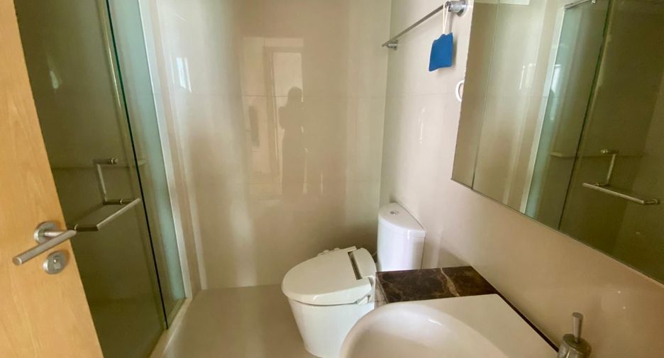 Wohnung zur Miete mit 2 Zimmer in Khlong Toei, Bangkok