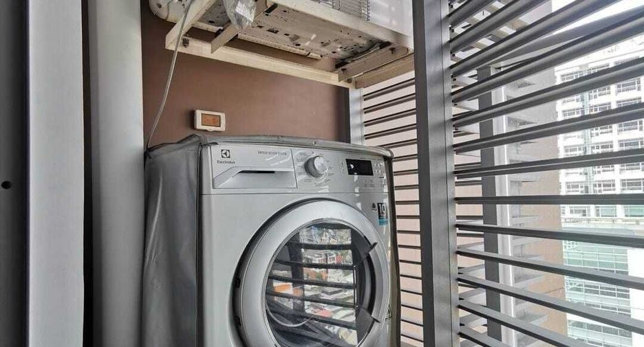 Аренда 1 кровать кондо в Кхлонг Тоеи, Бангкок