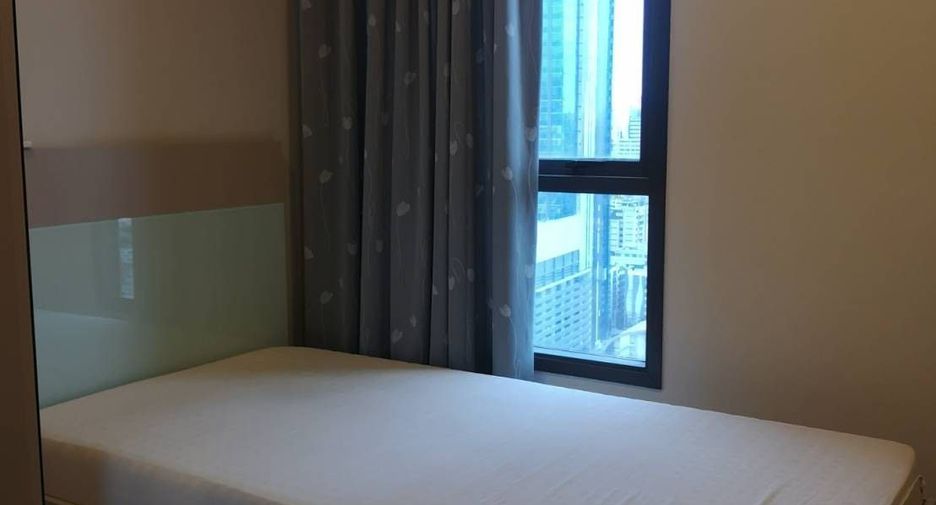 For sale 2 bedrooms condo in Phaya Thai, Bangkok