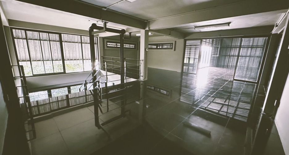For rent retail Space in Chatuchak, Bangkok