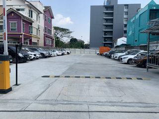 For sale land in Phra Khanong, Bangkok