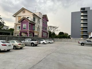 For sale land in Phra Khanong, Bangkok