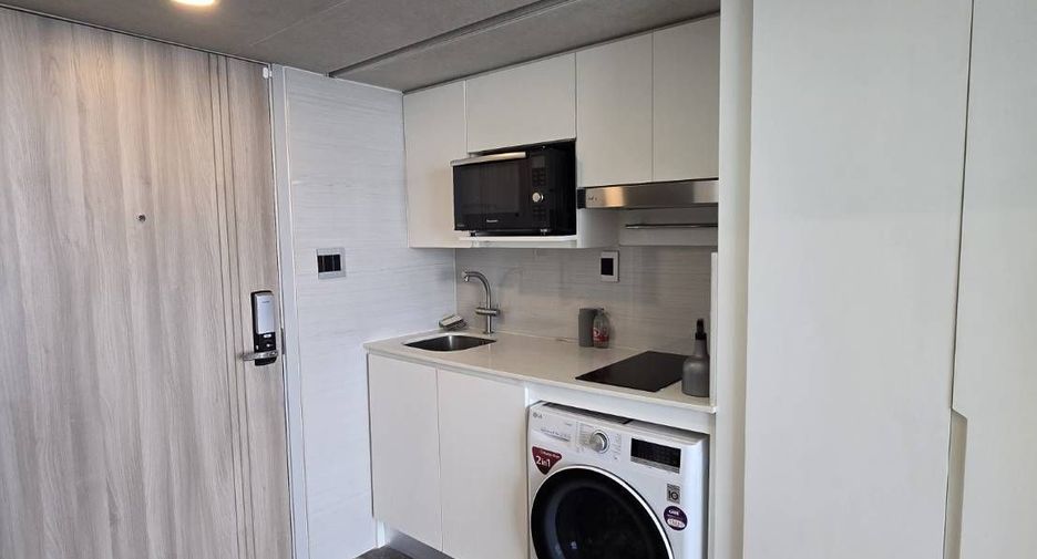 For rent 2 ベッドルーム condo in Sathon, Bangkok