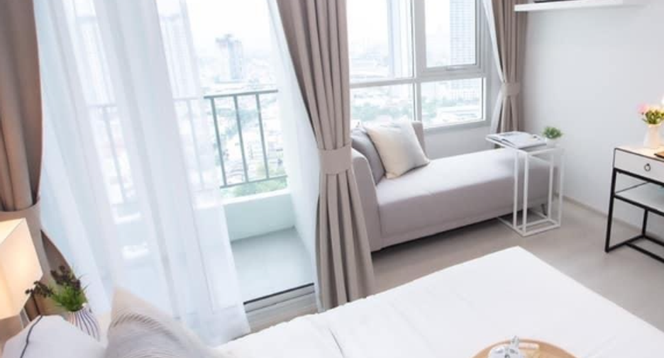 For sale 2 bedrooms condo in Bang Sue, Bangkok