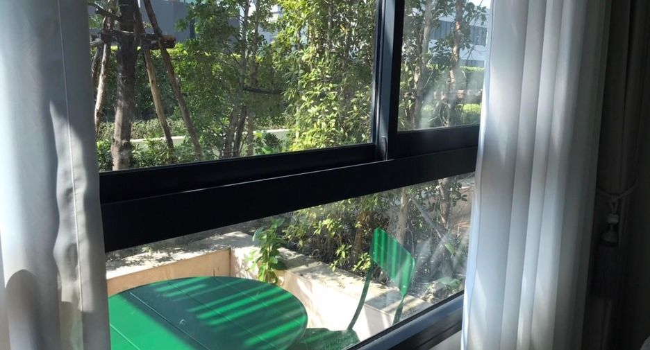 À vendre 1 chambre condo à Phra Khanong, Bangkok