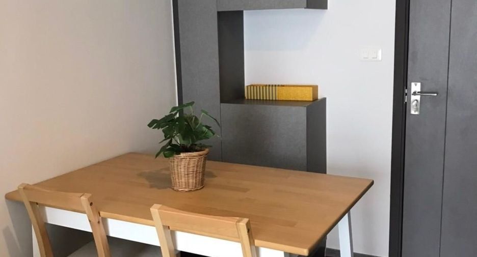 À vendre 1 chambre condo à Phra Khanong, Bangkok