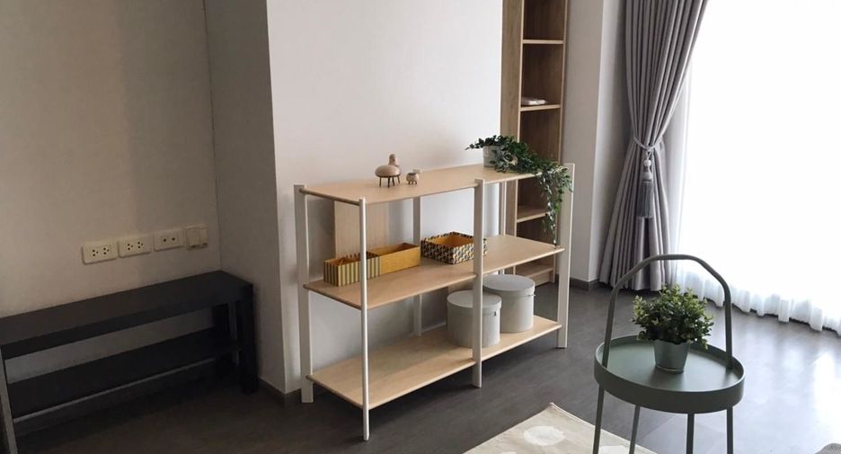 À vendre 1 chambre condo à Phra Khanong, Bangkok