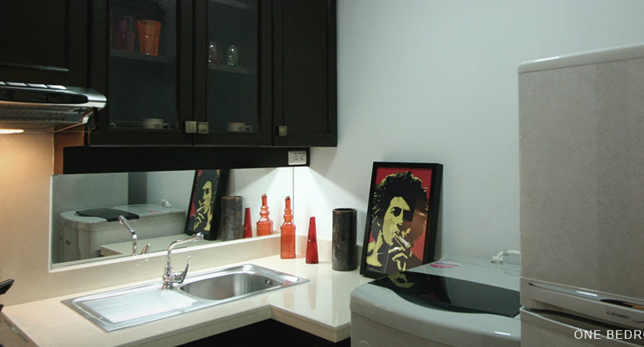 For rent 1 bed apartment in Khlong Toei, Bangkok