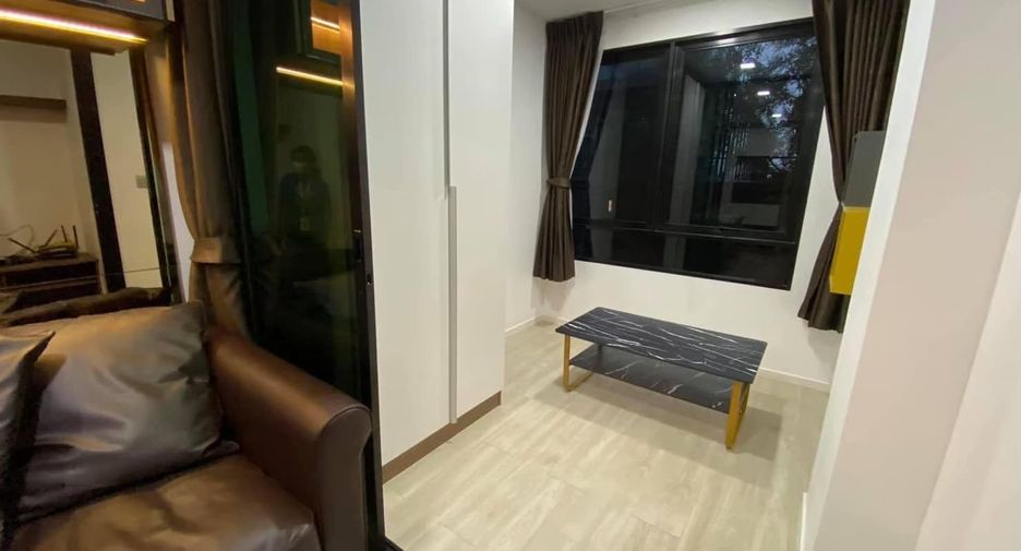 À louer 1 chambre condo à Lat Phrao, Bangkok