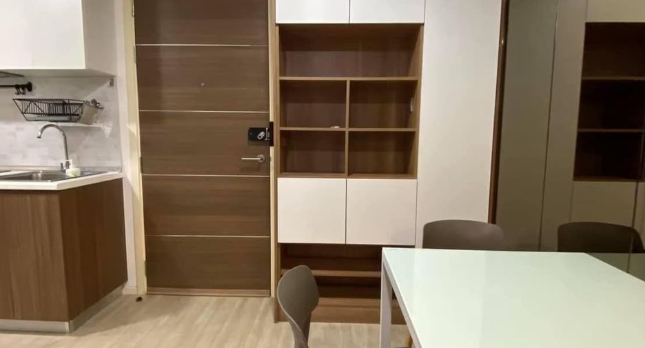 À louer 1 chambre condo à Lat Phrao, Bangkok