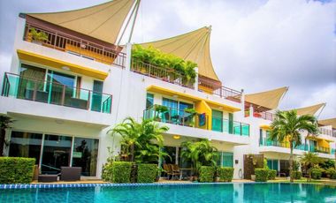 À louer 3 chambres maison de ville à Kathu, Phuket