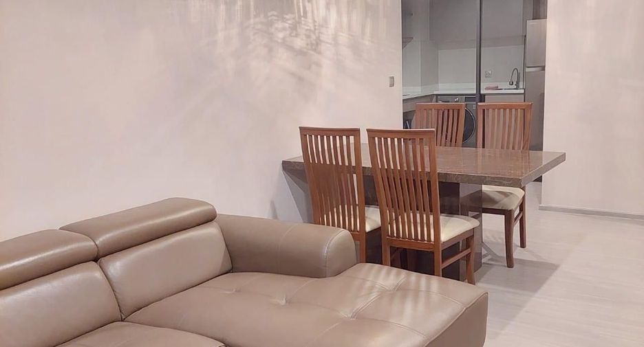For rent 2 bedrooms condo in Chatuchak, Bangkok
