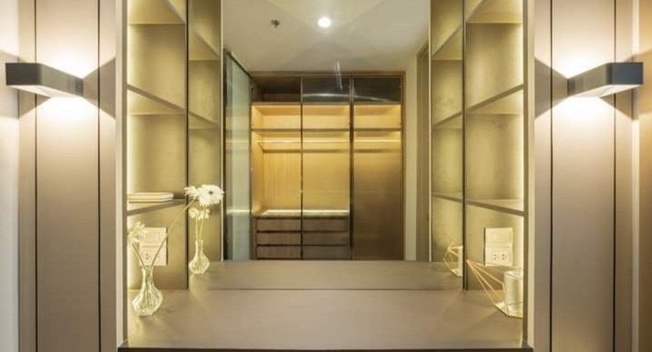 For sale 1 bed condo in Pathum Wan, Bangkok