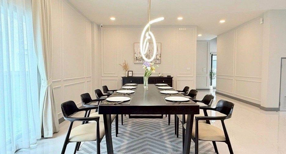 Casa en alquiler de 5 habitaciones en Bang Phli, Samut Prakan