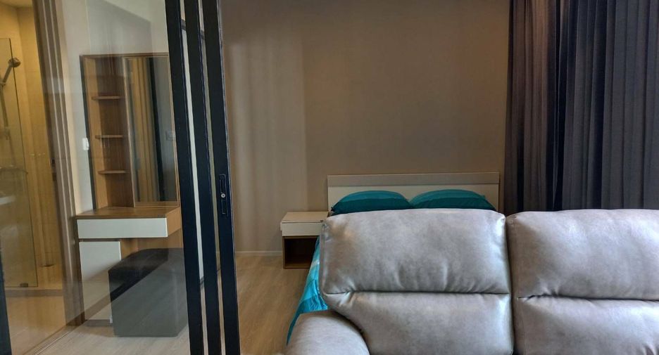 À louer 1 chambre condo à Huai Khwang, Bangkok