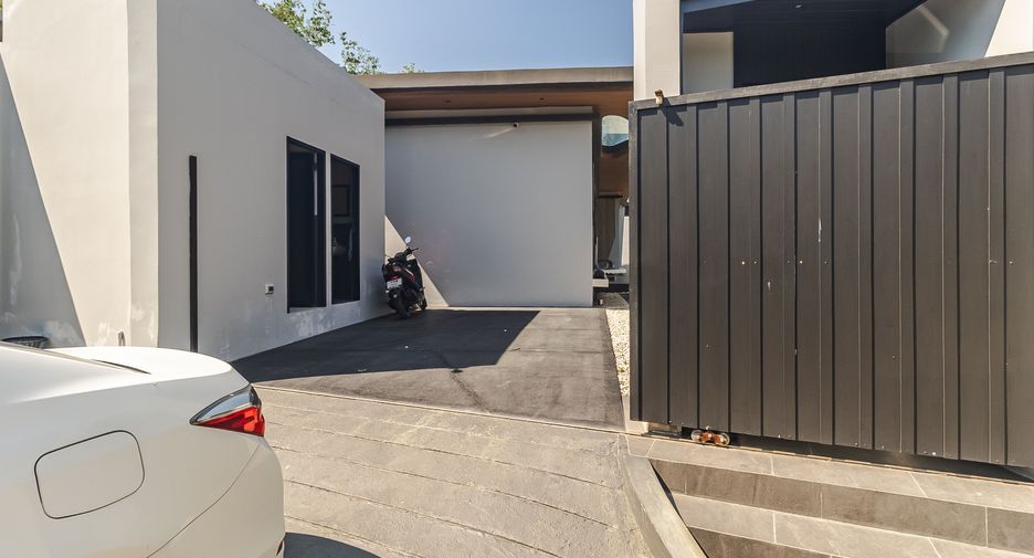 For sale 2 bedrooms villa in Thalang, Phuket