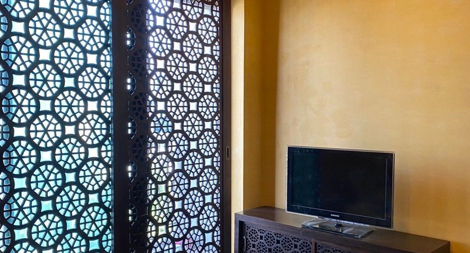 For sale 1 bed condo in Khlong San, Bangkok