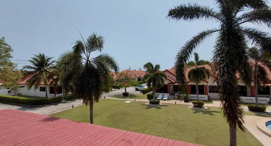 For sale 3 bedrooms townhouse in Hua Hin, Prachuap Khiri Khan
