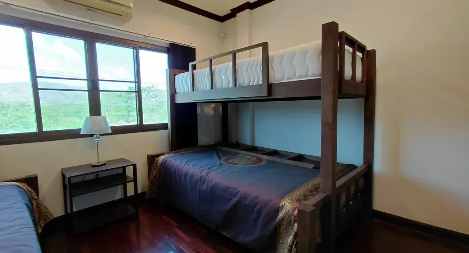 For sale 3 bedrooms townhouse in Hua Hin, Prachuap Khiri Khan