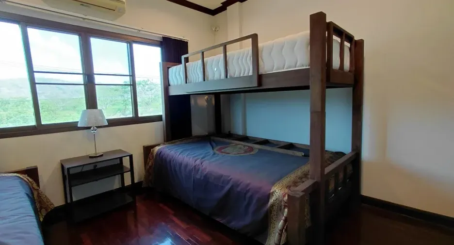 For sale 3 bedrooms townhouse in Hua Hin, Prachuap Khiri Khan