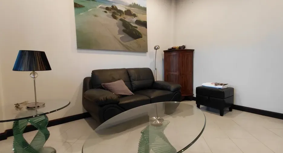 For sale 3 bedrooms townhouse in Hua Hin, Prachuap Khiri Khan