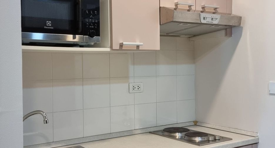 For rent 1 bed condo in Watthana, Bangkok