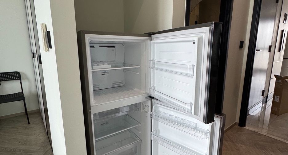 For rent studio condo in Khlong San, Bangkok